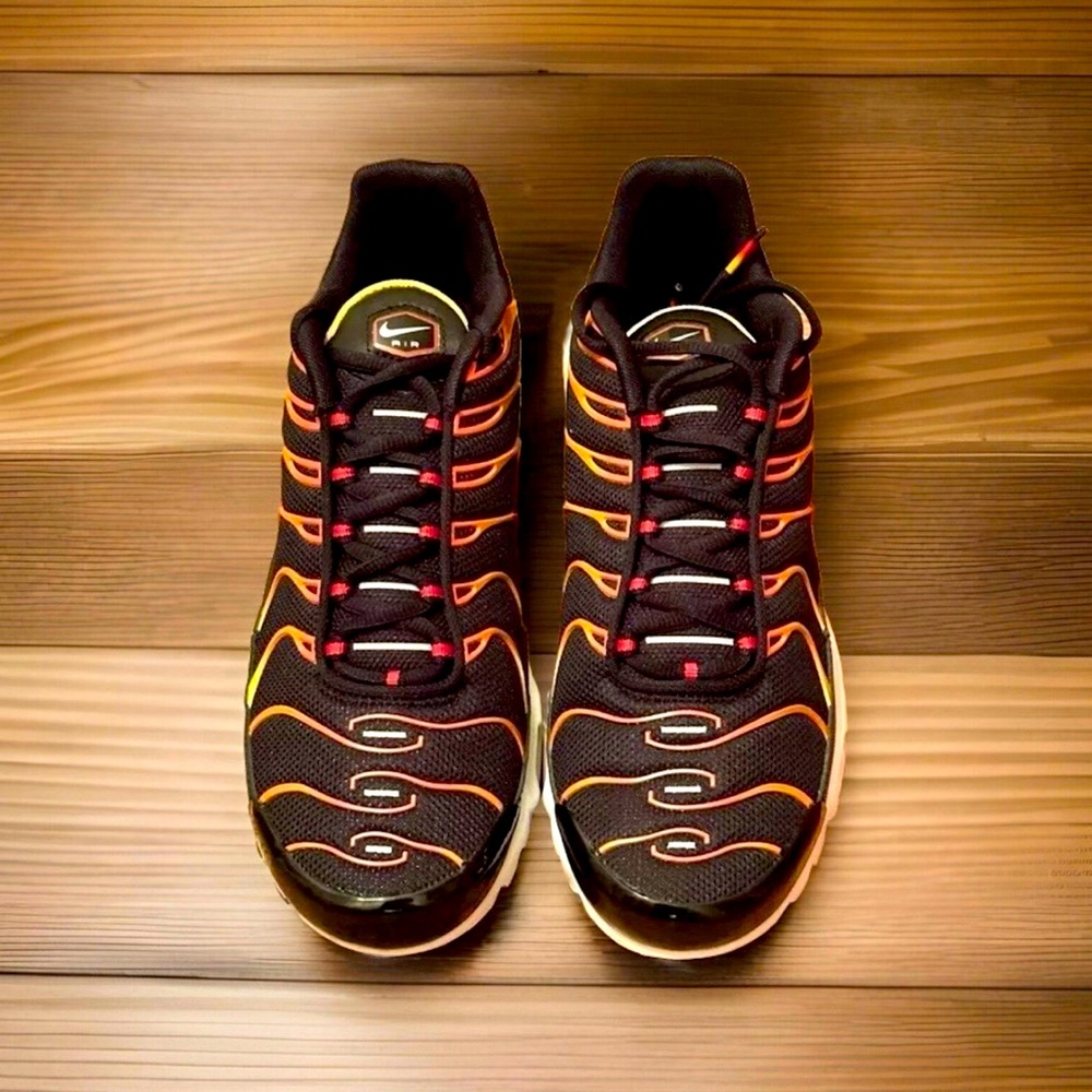 Nike (Reverse Sunset) Air Max Plus